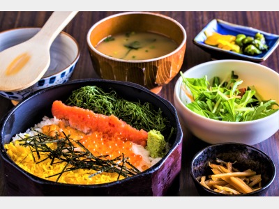 食事（定食一例）