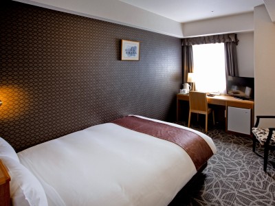 客室一例（スタンダードダブル）