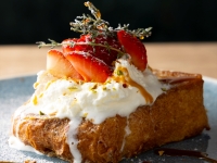 �y�����`�z���j���[���F�������ƃL���������̃t�����`�g�[�X�g