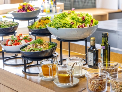 【ブレックファースト】サラダ＆デリカ・フルーツ ハーフビュッフェイメージ