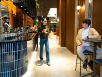 Near Equal - �R�~���j�P�[�V�������E���W�Ƃ��Ă��@�\