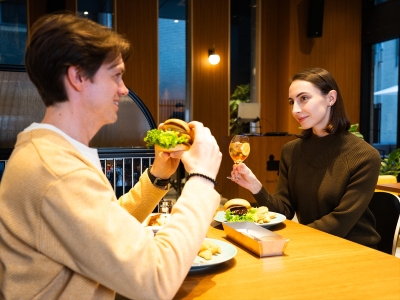 Near Equal - ディナーイメージ