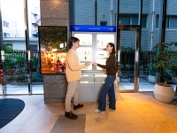 STAY SELECT BAR