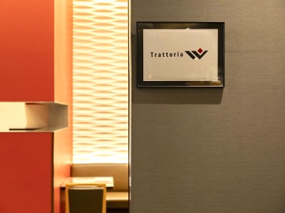 1階レストラン『Trattoria W 博多店』