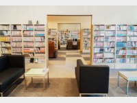 �ٓ��i�C���[�W�j