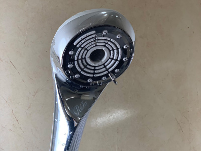 ツイン・プレミアムツイン限定！【ReFa FINE BUBBLE U】シャワーヘッド完備