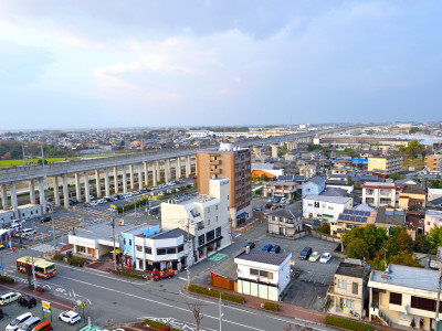 【周辺景色】高層階からの街の景色        