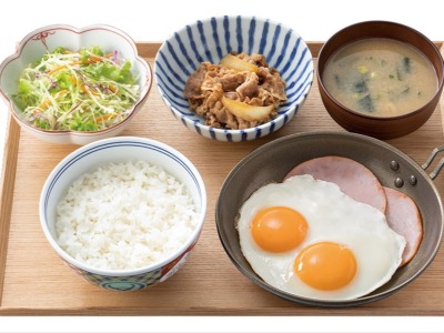 朝食無料サービス　吉野家　朝定食　一例