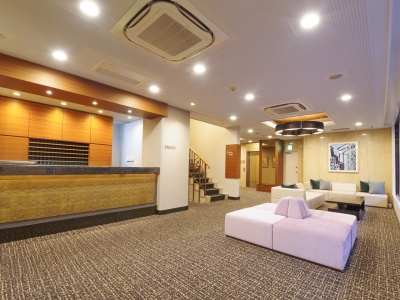 フロント・ロビー