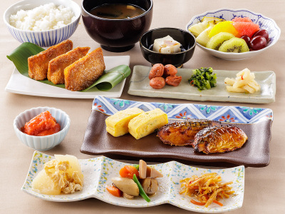 朝食ビュッフェ：和食メニューには明太子やがめ煮など福岡の味もご用意（イメージ）