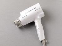 �q�����i�F�h���C���[