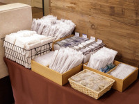 �A���j�e�B�o�[�F6F�t�����g�ɂĕK�v�ȃA���j�e�B������艺�����B