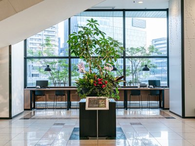 光あふれるロビー