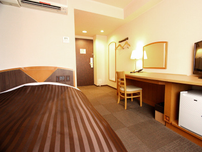 セミダブルルーム