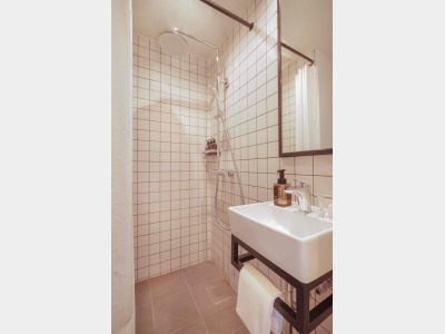 シャワーブース（バスタブなし）