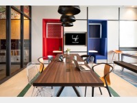 Connect�i�R���[�L���O�E���E���W�j