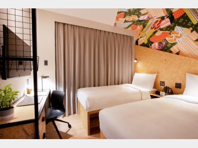 サイドバイサイド プラス（スタジオコーナーツイン）