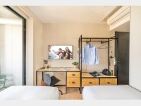 �T�C�h�o�C�T�C�h �v���X�i�X�^�W�I�R�[�i�[�c�C���j