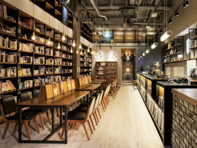 【ランプライトブックス/ランプライトブックスカフェ】 店内