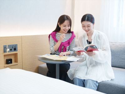 【ご滞在】周辺エリアの路地空間を歩き、福岡の魅力を発見する「歩いて楽しい町」をお楽しみください。