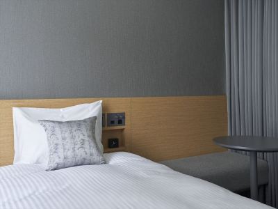 【客室】シンプルで機能的なデザイン多彩な客室をご用意。自分らしい時間をお過ごしいただけます。