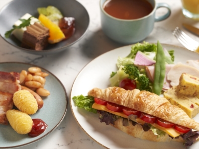 【朝食/洋食メニュー】福岡名物明太子を使った明太フランスパンなど、ローカルな朝ごはんをお届けします。