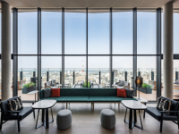 �e���X���E���W