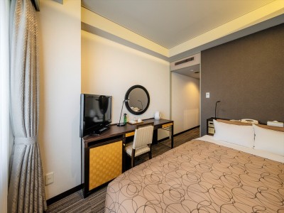 セミダブルルーム