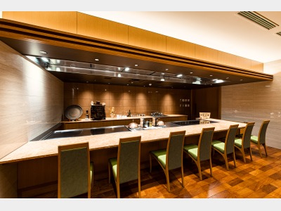 鉄板焼き　縁亭