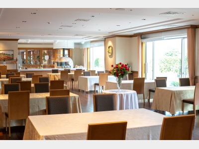 1F　レストラン　アンテェナアト