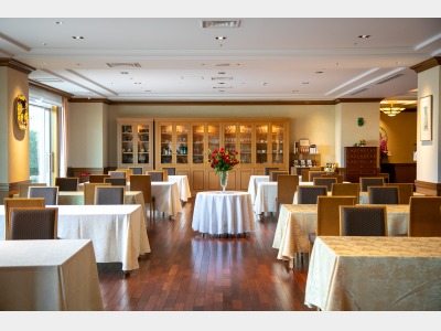 1F　レストラン　アンテェナアト