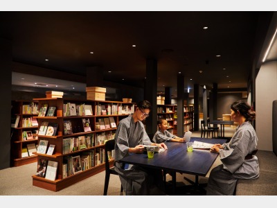 BOOKS＆TEA「三服」