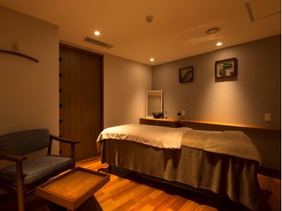 エステルーム内観