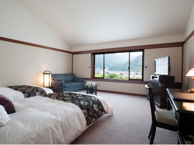 スーペリアツイン