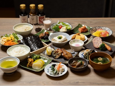 ＜朝食ビュッフェ＞ レイアウト一例 　※イメージ