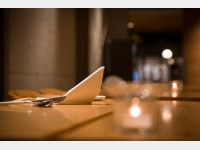 �e�[�u���C���[�W1