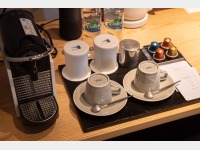 �q���A���j�e�B1