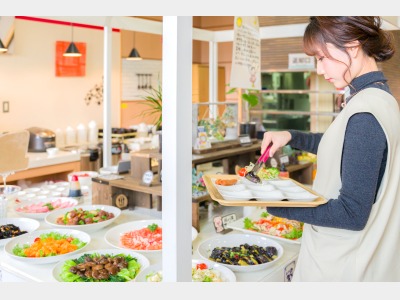 朝食バイキング