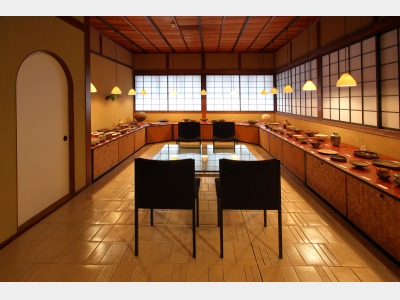 隆太窯ギャラリー