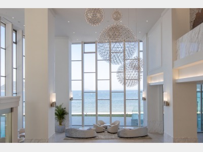 ロビー＜東館＞