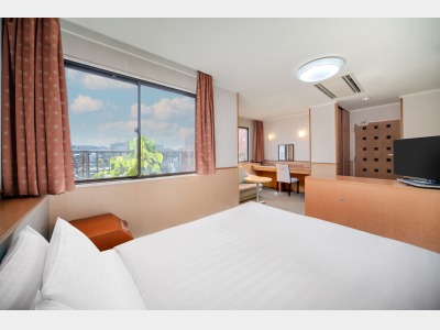 スーペリアクイーン