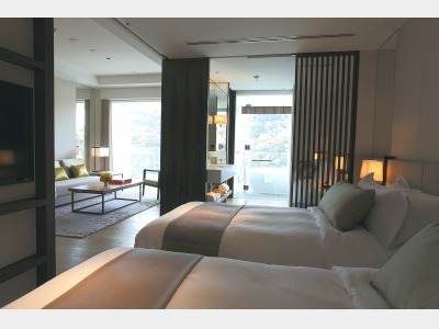 ラグジュアリールーム