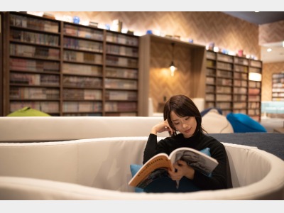 岩盤浴内　ヒーリングラウンジ　