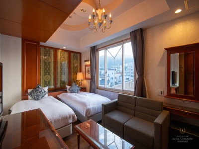 ハリウッドツイン