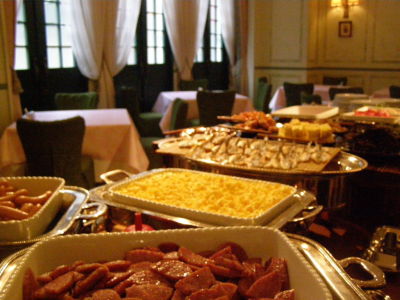 和洋朝食バイキング