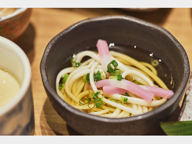 朝食