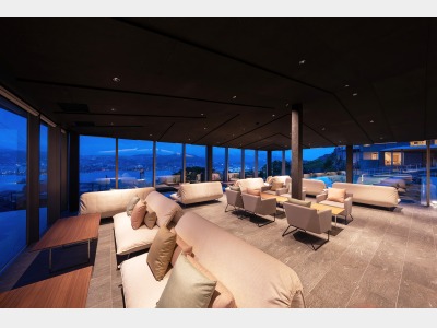 VIEW TERRACE（クラブラウンジ）