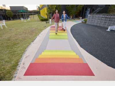 外観イメージ（カラフルステップストリート）