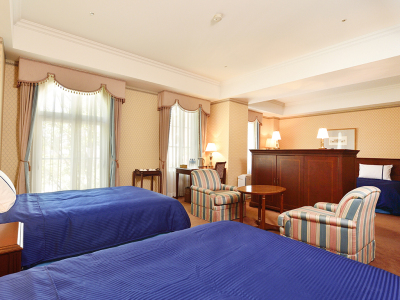 デラックスファミリールーム