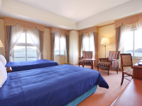 �f���b�N�X�n�[�o�[�r���[�c�C��